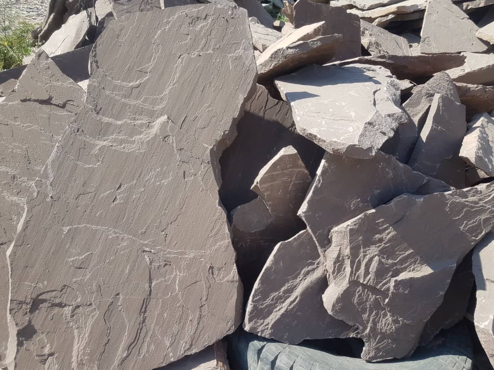 سنگ تخت قهوه ای تیره دماوند